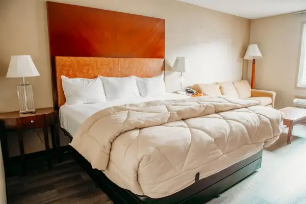 Country Garden & Suites Main image