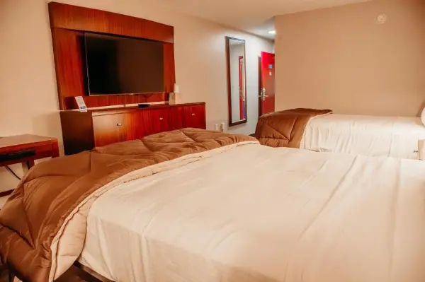 Country Garden & Suites 9