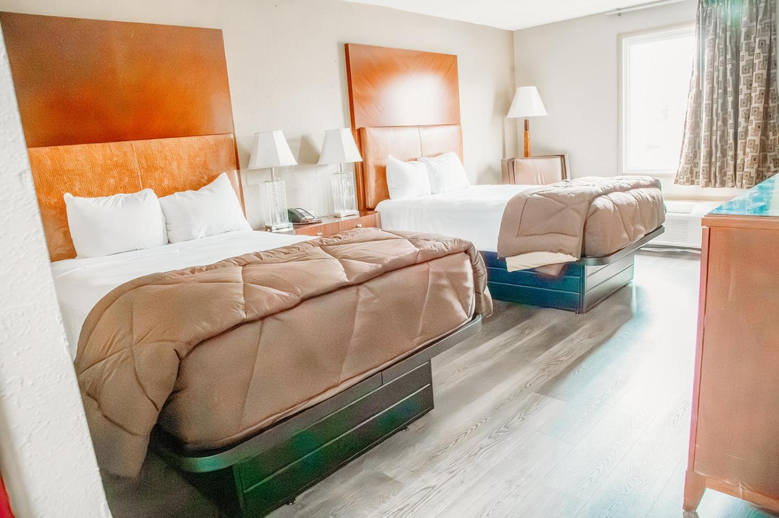 Double Room with Two Double Beds - Non-Smoking